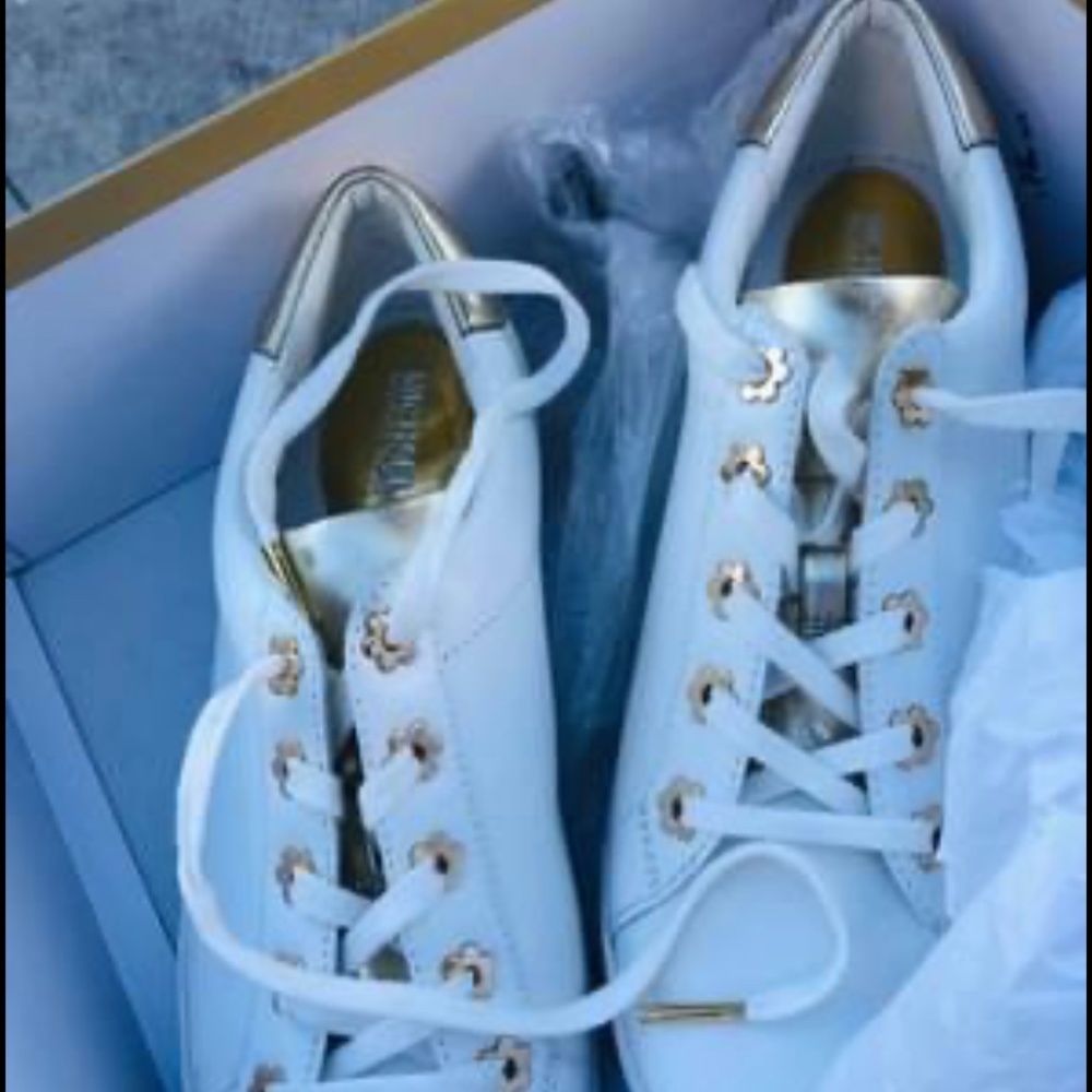 MK Shoes in excellent condition